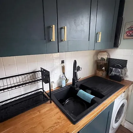 Holiday home Spacious 2bd Terrace House Wgarden - Dublin!